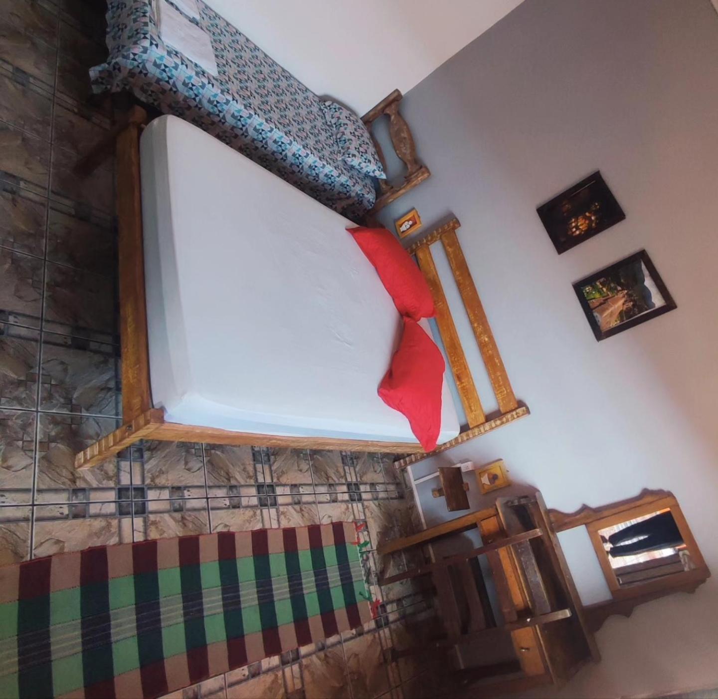 Trem De Pouso Hotel ทีราเดนเจส ภายนอก รูปภาพ